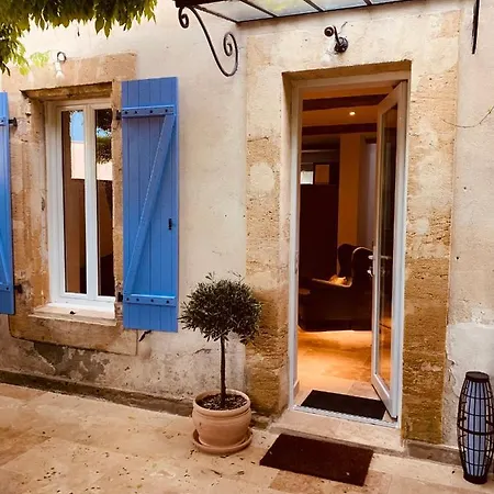 Des Glycines Holiday home Salon-de-Provence